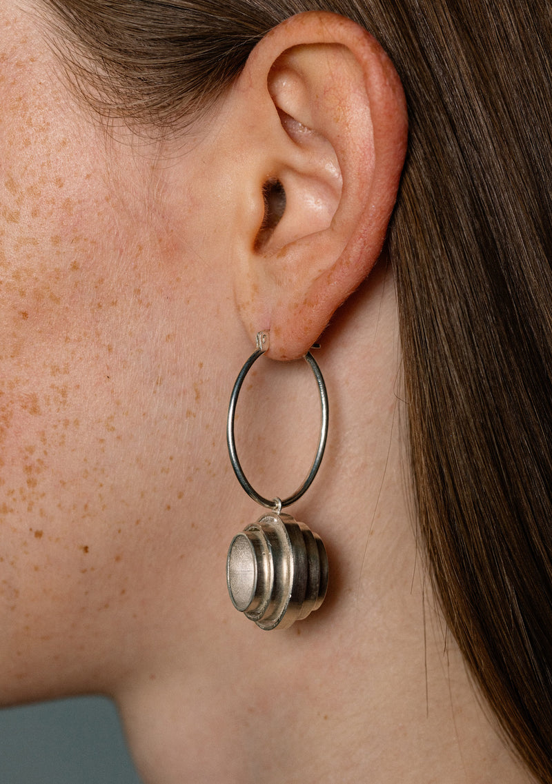 PUPIL CASKET Back to Space earring