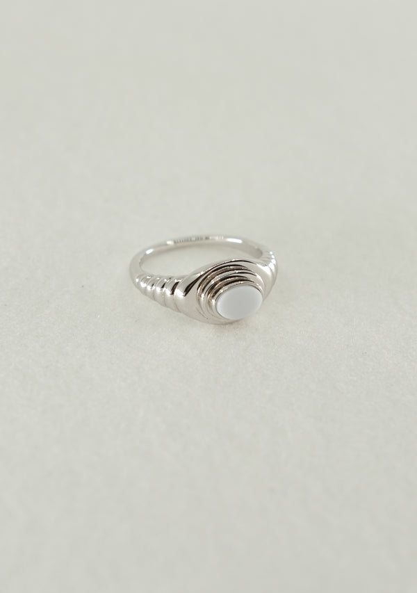 PUPIL CASKET Layer Ring WHITE